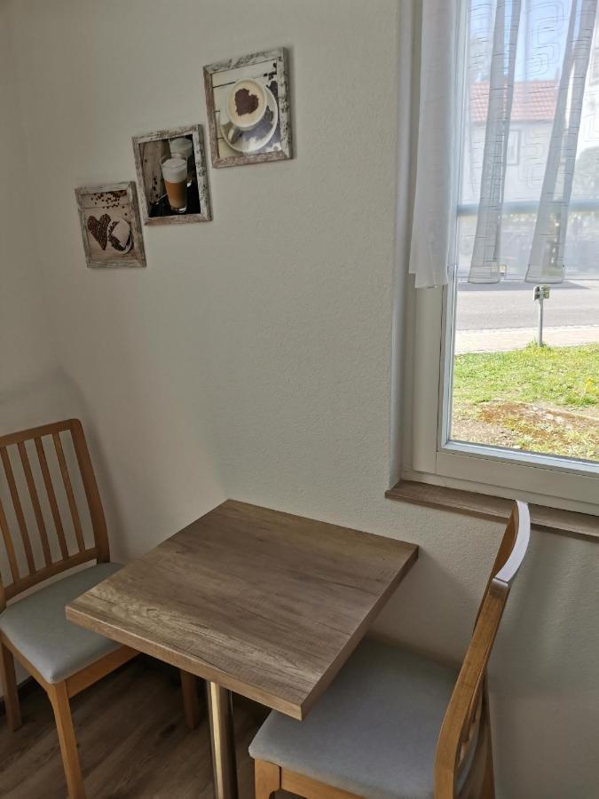Ferienwohnung Paulinzella 9 Inklusive Parkplatz Und Wlan ภายนอก รูปภาพ