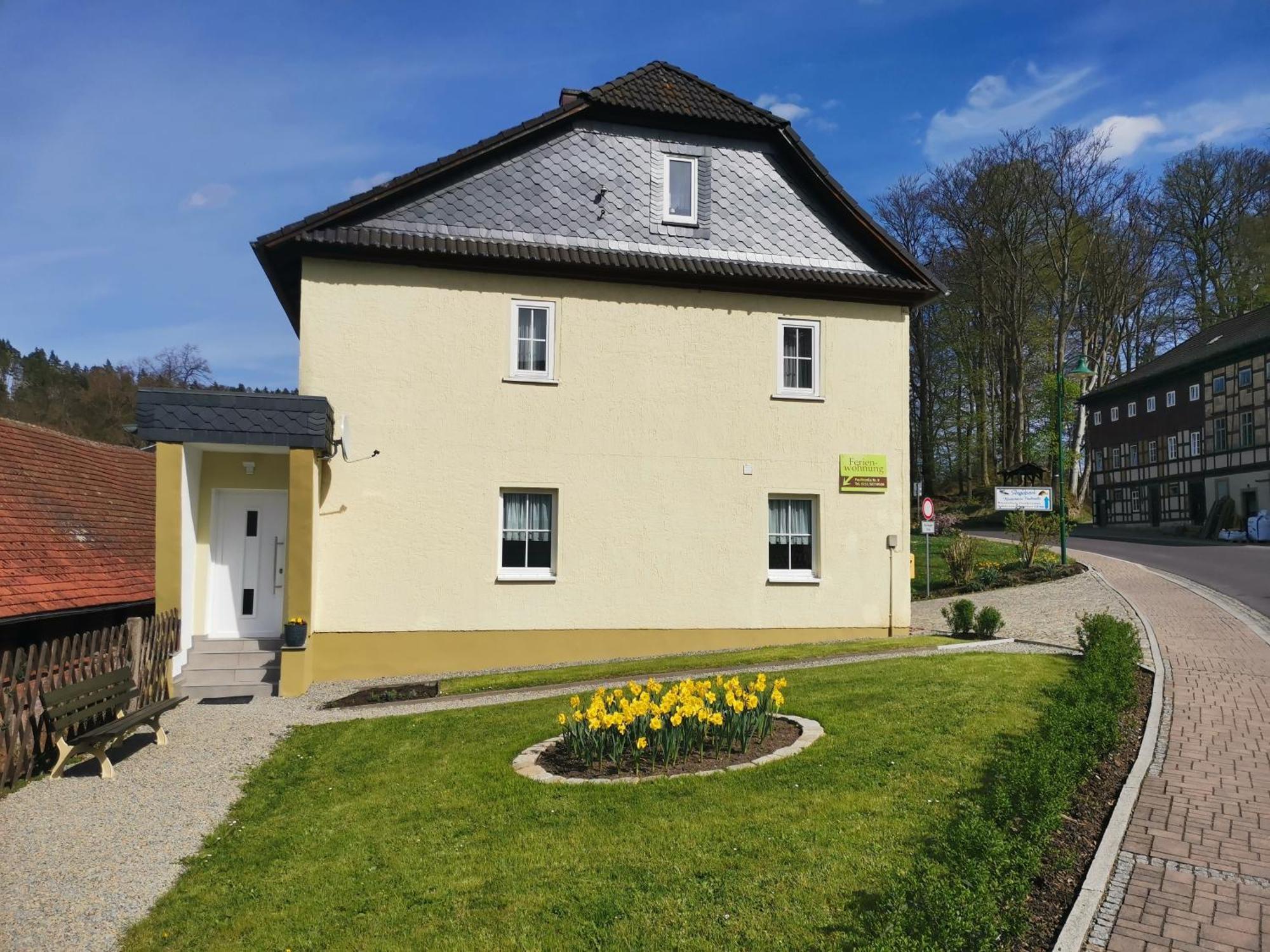 Ferienwohnung Paulinzella 9 Inklusive Parkplatz Und Wlan ภายนอก รูปภาพ